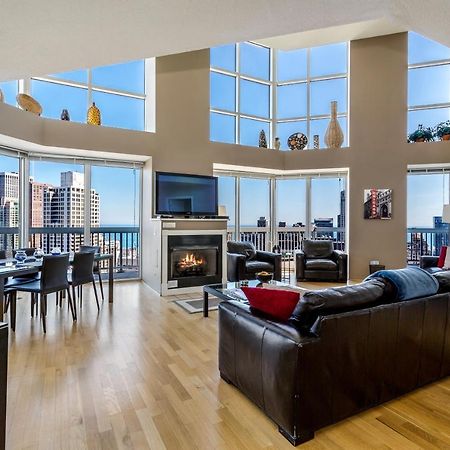 The Penthouse At Grand Plaza Aparthotel Σικάγο Εξωτερικό φωτογραφία