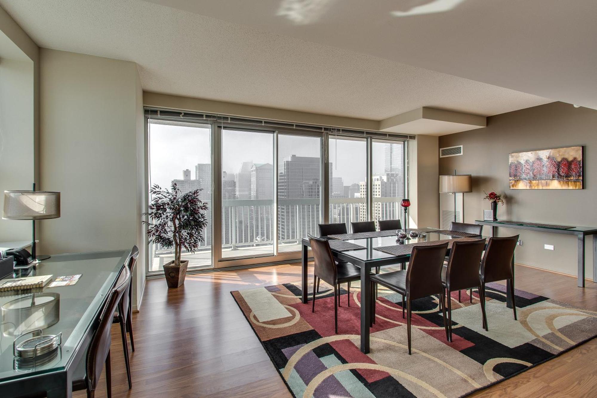 The Penthouse At Grand Plaza Aparthotel Σικάγο Εξωτερικό φωτογραφία