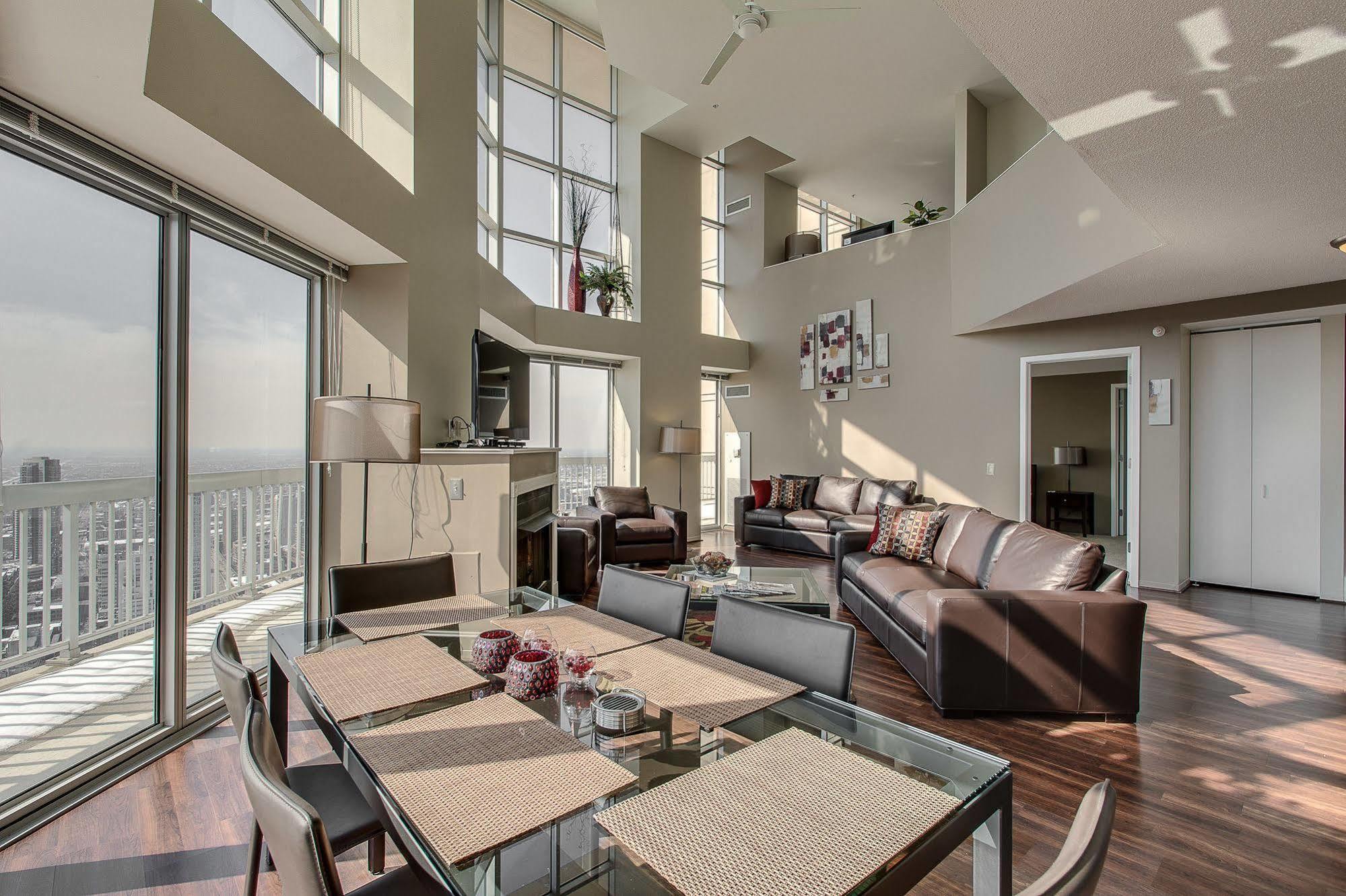 The Penthouse At Grand Plaza Aparthotel Σικάγο Εξωτερικό φωτογραφία